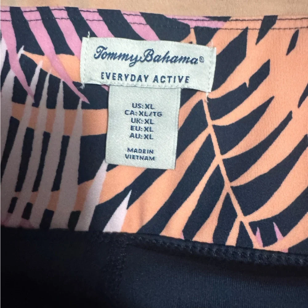 Tommy Bahama Everyday Active Skirted Leggings Women’s XL Tropical Print - Picture 2 of 4